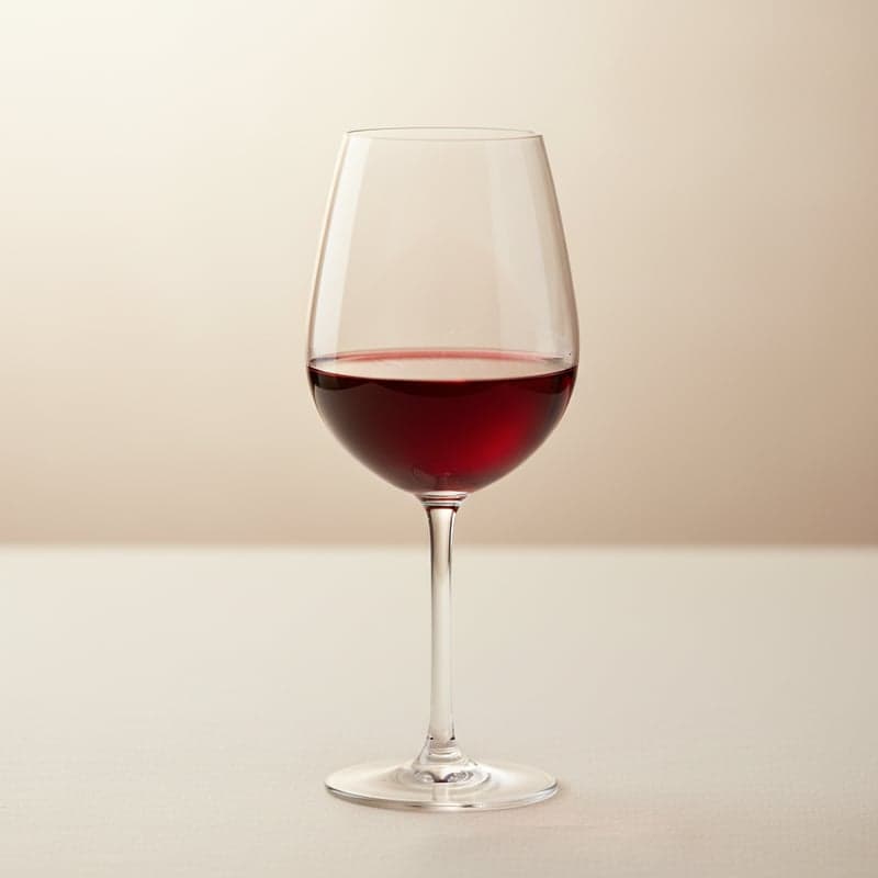 Wein: Kalorien und Makros pro 100 g